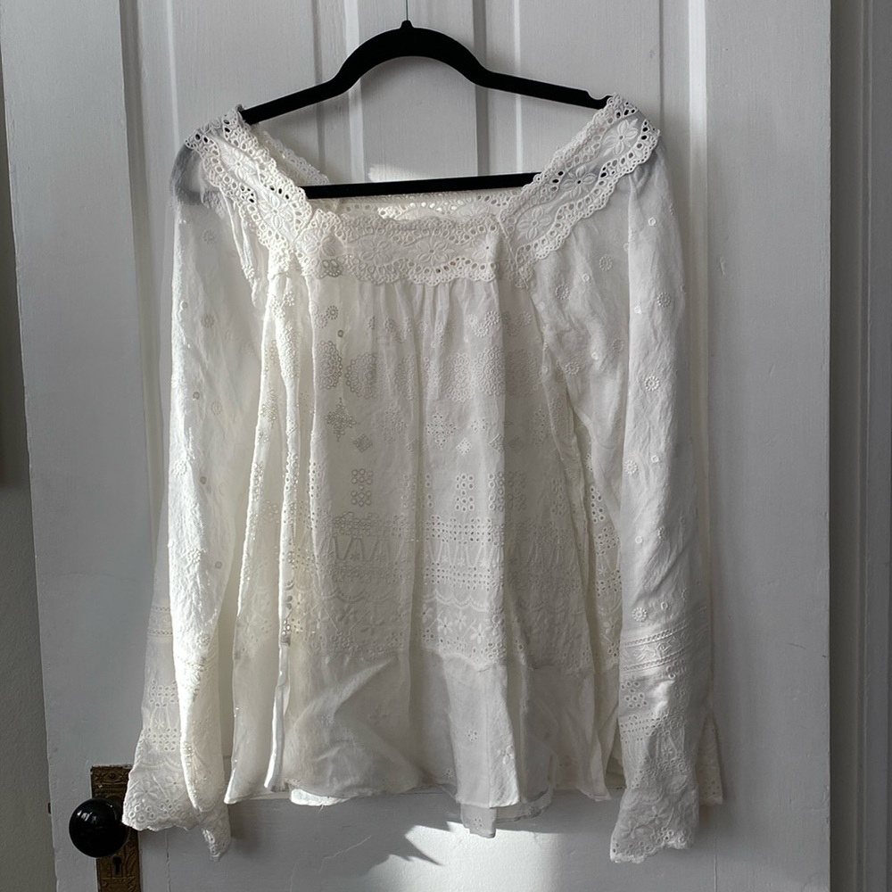 Sundance eyelit top